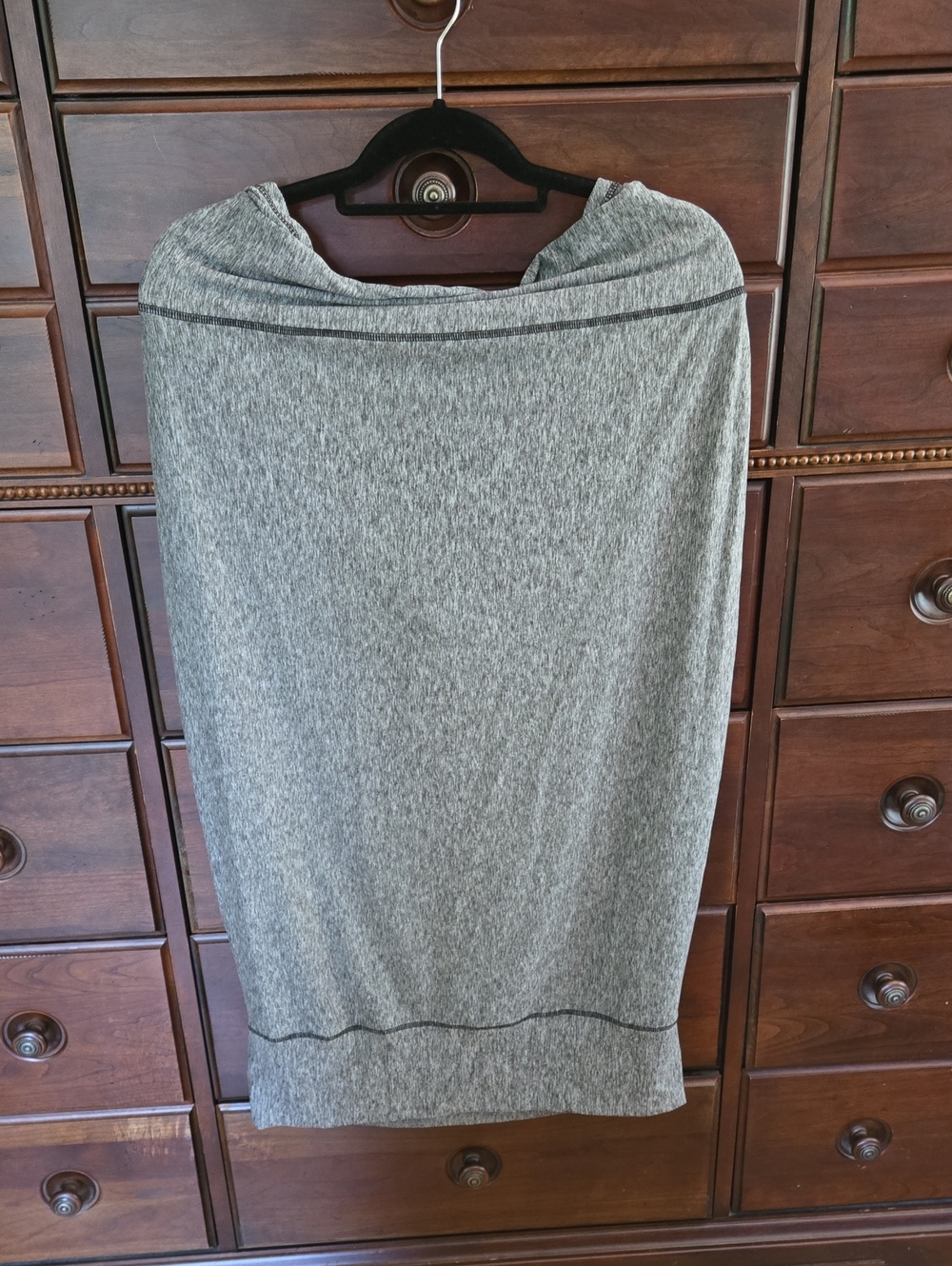 Hug Sleep Sleep Pod Mini - Grey Hooded Wearable Blanket